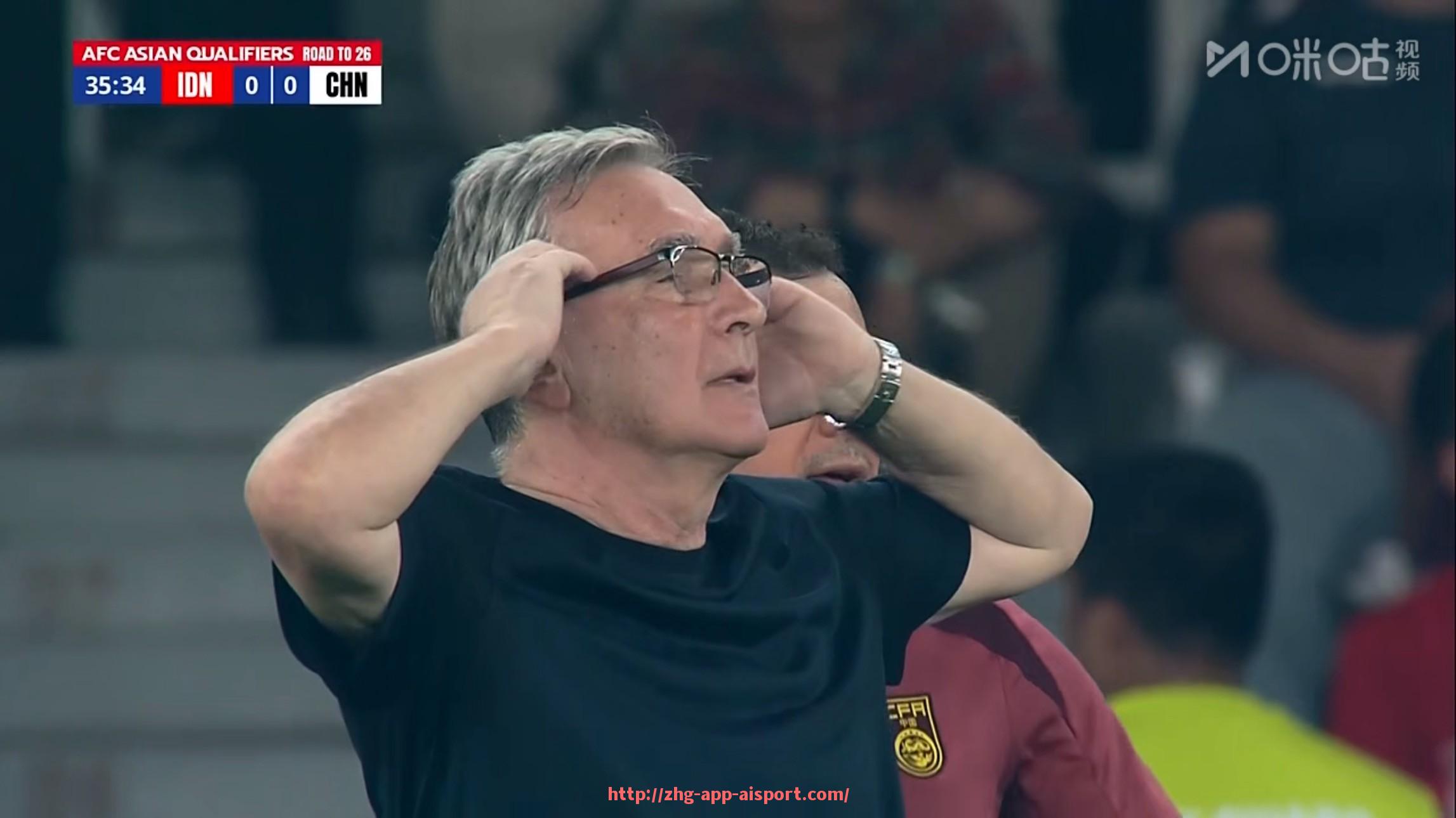 爱体育app-法甲摩纳哥全队配合分析:全队配合如何影响比赛