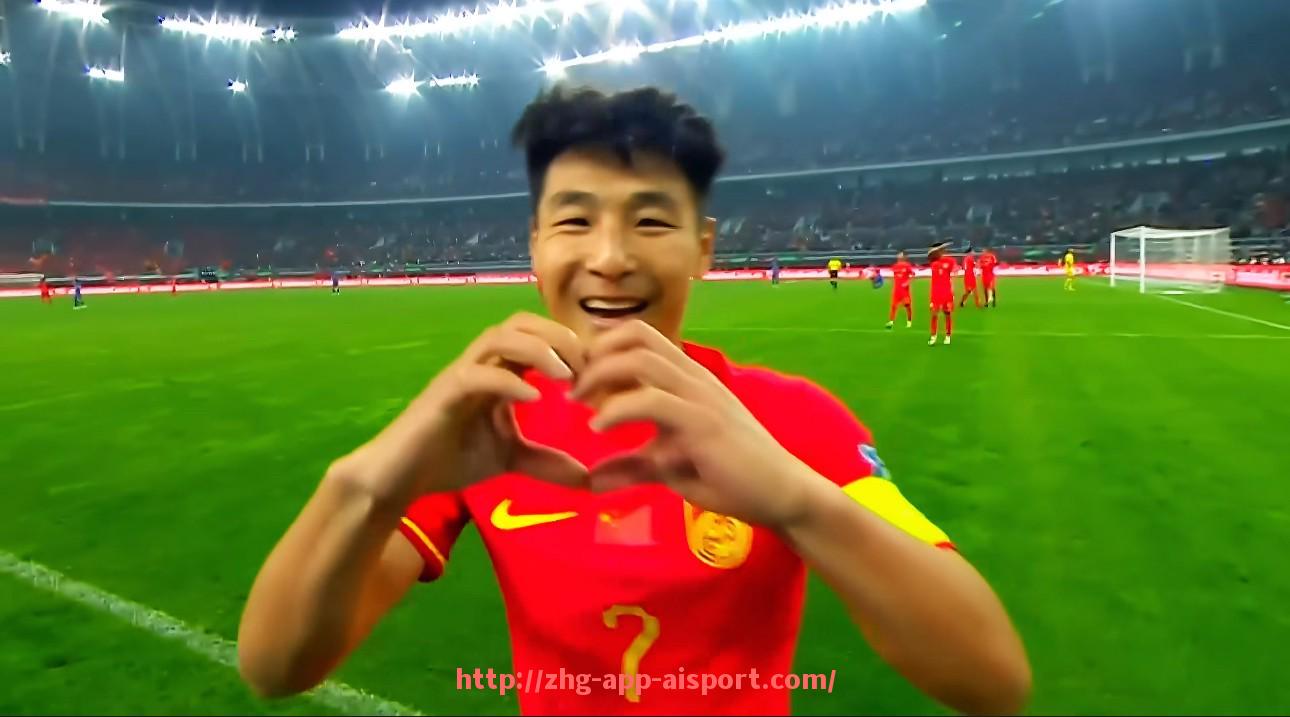 爱体育app-法甲俱乐部球员转会动态与市场变化解析